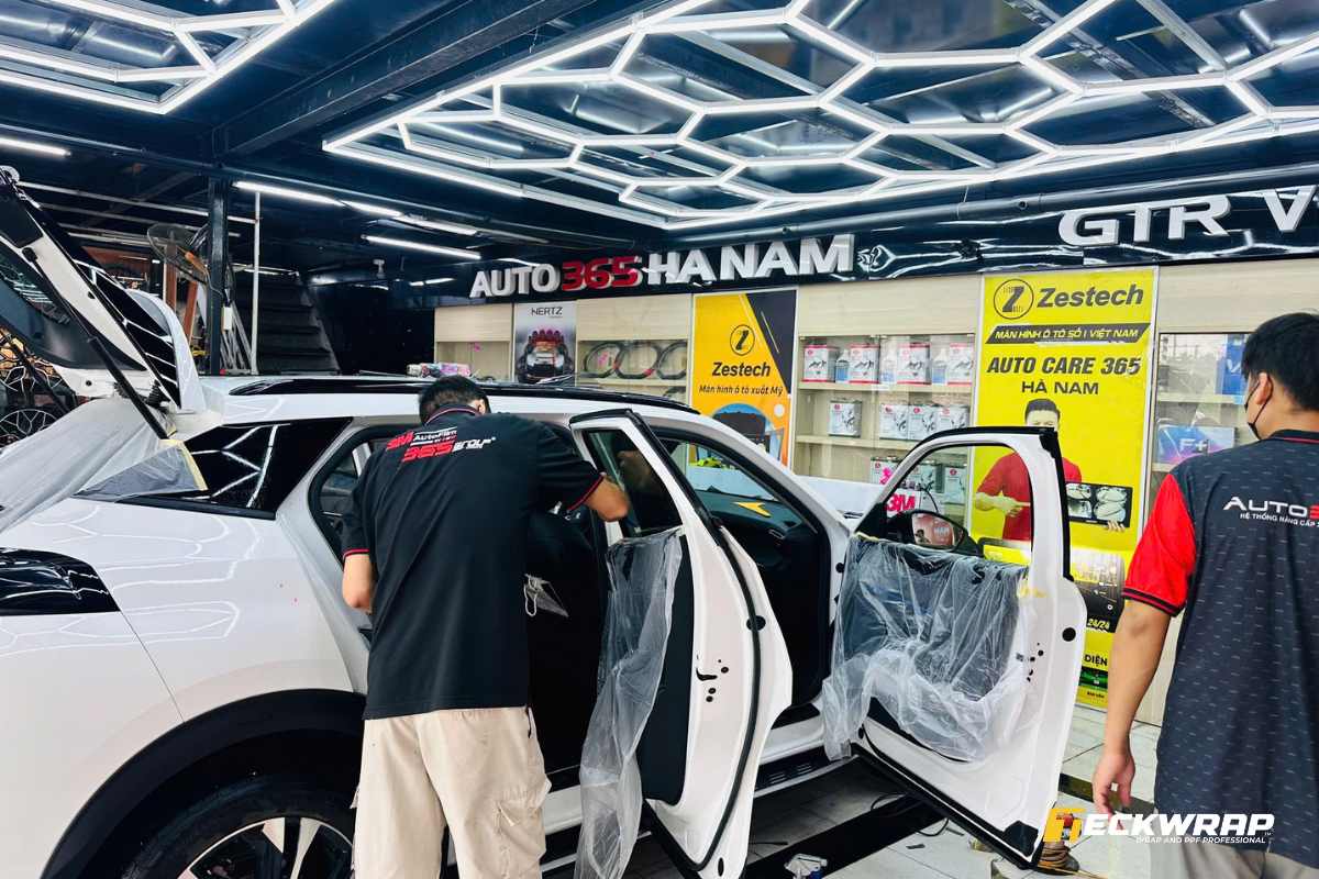 Auto365 Hà Nam là địa chỉ dán PPF TeckWrap uy tín được tin cậy tại Hà Nam